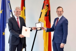 Założyciel Progroup Jürgen Heindl otrzymuje medal gospodarczy kraju związkowego Nadrenia-Palatynat