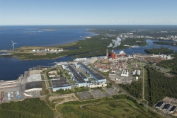 Stora Enso inwestuje miliard euro w produkcję tektury litej w Oulu