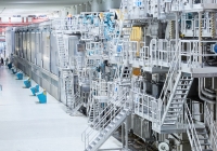 Najszybsza na świecie maszyna do produkcji papieru do tektury falistej w Laakirchen Papier
