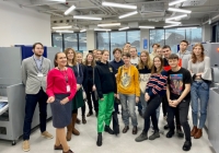 Studenci Politechniki Warszawskiej zgłębiają tajniki druku cyfrowego z Konica Minolta